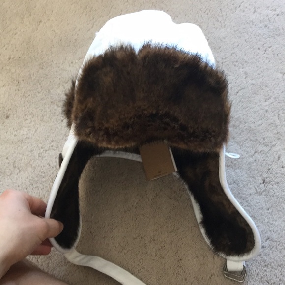 🔴🔴SOLD🔴🔴NWT True Religion Winter Hat - Picture 4 of 5